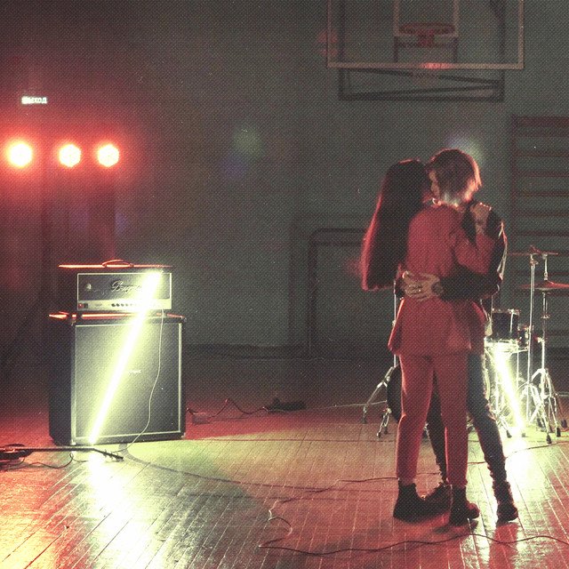 Cover of Девочка в классе