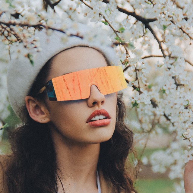 Cover of Девочка на воздушном шаре