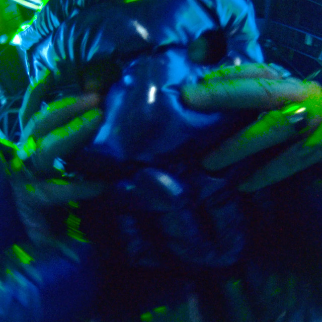 Cover of КТО УБИЛ МАРКА?