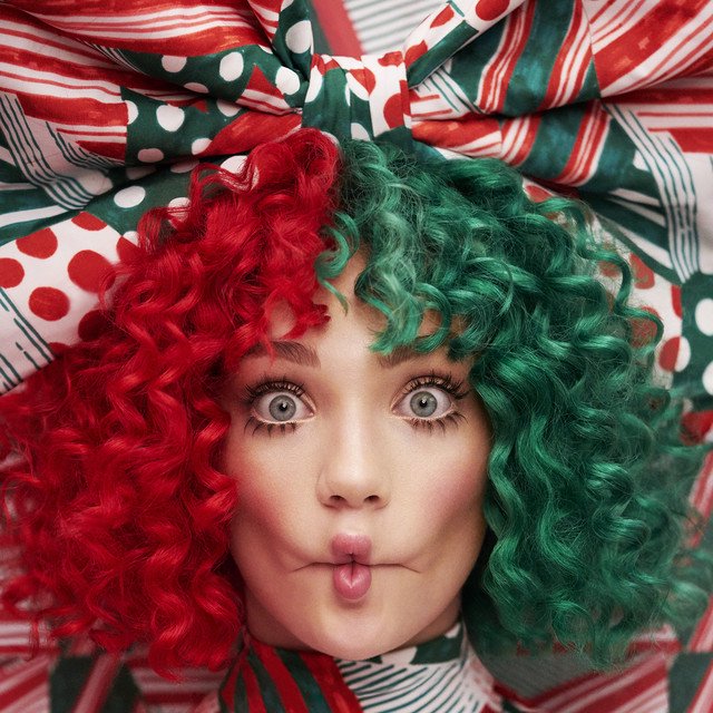 Cover of Everyday Is Christmas (Deluxe Edition)