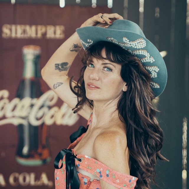 Photo of Nikki Lane